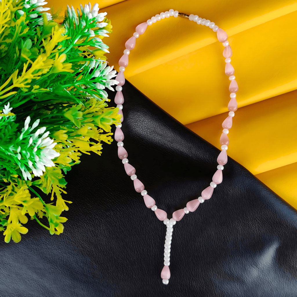 Pink Monalisa necklaec